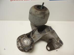 Engine mount from a Audi A4 (B5) 1.8 20V 2000