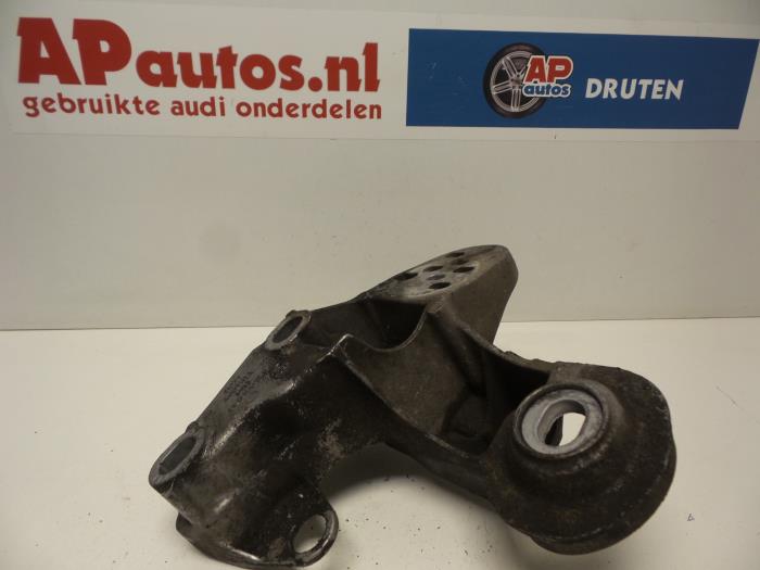 Used Engine mount Audi A4 Cabrio (B7) 3.0 V6 30V Price € 19,99 Margin scheme offered by AP Auto's
