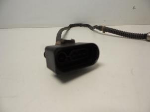 Sonde lambda d'un Audi A6 Avant (C5) 2.4 V6 30V 2000
