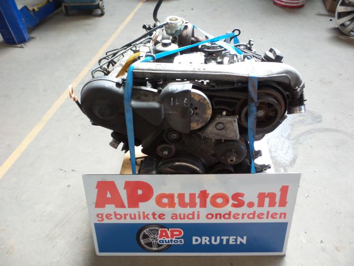 Engine from a Audi A4 Avant (B5) 2.5 TDI V6 24V 1999