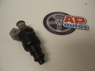 Usados Inyector (inyección de gasolina) Audi A6 (C4) 2.6 V6 Precio de solicitud ofrecido por AP Autos