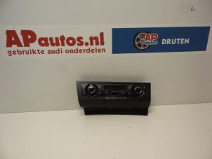 Used Climatronic panel Audi A5 (8T3) 2.0 FSI 16V Price € 75,00 Margin scheme offered by AP Autos