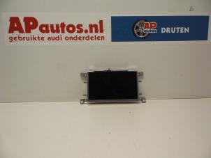 Usados Controlador de pantalla multimedia Audi A5 (8T3) 2.0 FSI 16V Precio € 99,99 Norma de margen ofrecido por AP Autos