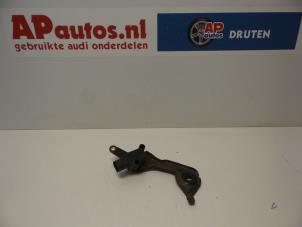 Used Anti-roll control sensor Audi A5 (8T3) 2.0 FSI 16V Price on request offered by AP Autos