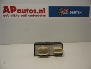 Używane Sterownik ukladu chlodzenia Audi TT Roadster (8N9) 1.8 T 20V Quattro Cena € 35,00 Procedura marży oferowane przez AP Autos