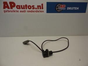 Usados Sensor de cigüeñal Audi A4 Avant (B5) 2.5 TDI V6 24V Precio € 35,00 Norma de margen ofrecido por AP Autos