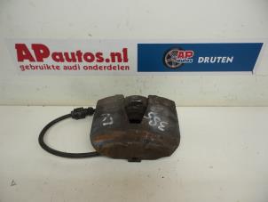 Used Front brake calliper, left Audi Q5 (8RB) 2.0 TDI 16V Quattro Price € 19,99 Margin scheme offered by AP Autos
