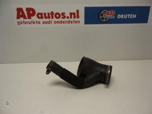 Usagé Tuyau (divers) Audi RS 4 Avant (B5) 2.7 30V Biturbo Prix € 24,99 Règlement à la marge proposé par AP Autos
