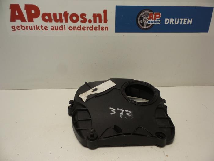 Kettenkasten Deckel van een Audi A4 (B8) 2.0 TFSI 16V 2009