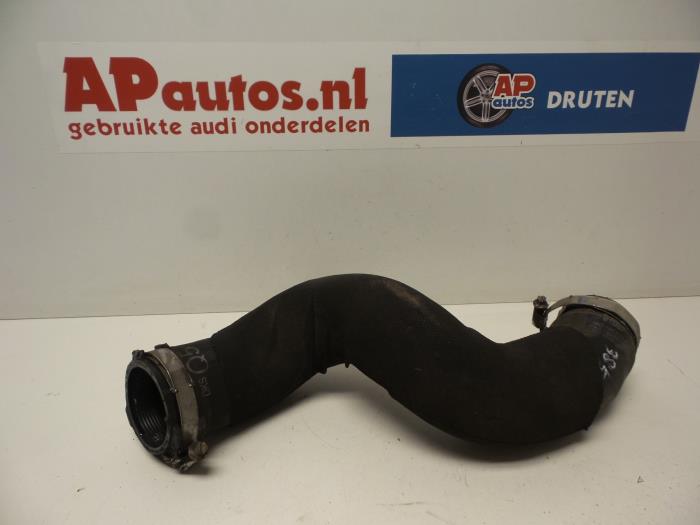 Gebrauchte Intercooler Schlauch Audi Q5 (8RB) 2.0 TDI 16V Quattro Preis € 24,99 Margenregelung angeboten von AP Auto's