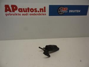 Gebrauchte Scheibensprüherpumpe vorne Audi A4 Avant (B6) 1.9 TDI PDE 130 Preis € 35,00 Margenregelung angeboten von AP Autos