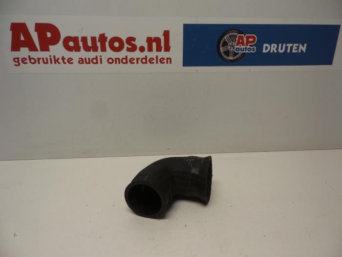 Usados Manguera intercooler Audi A4 Cabriolet Quattro (B7) 1.8 T 20V Precio € 24,99 Norma de margen ofrecido por AP Auto's