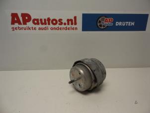 Used Engine mount Audi A4 Cabriolet Quattro (B7) 1.8 T 20V Price € 19,99 Margin scheme offered by AP Autos