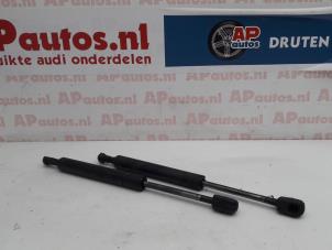 Used Set of tailgate gas struts Audi Cabrio (B4) 1.9 TDI Price € 9,99 Margin scheme offered by AP Autos