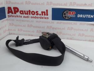 Używane Pas bezpieczenstwa lewy przód Audi Cabrio (B4) 1.9 TDI Cena € 19,99 Procedura marży oferowane przez AP Autos