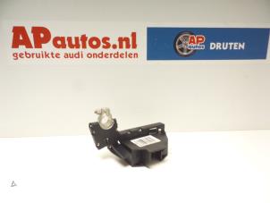 Usagé Boîte à fusibles Audi A5 (8T3) 2.0 FSI 16V Prix € 19,99 Règlement à la marge proposé par AP Autos