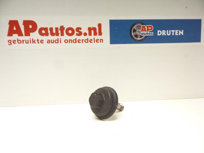 Gebrauchte Ölfilter Deckel Audi A4 Preis € 19,99 Margenregelung angeboten von AP Auto's
