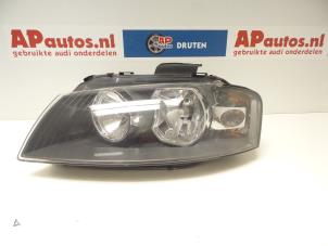 Used Headlight, left Audi A3 Sportback (8PA) 2.0 TDI 16V Price € 50,00 Margin scheme offered by AP Autos
