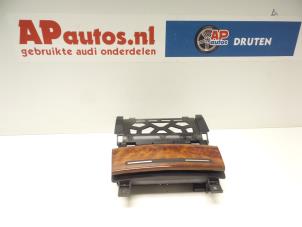 Used Front ashtray Audi A3 Sportback (8PA) 2.0 TDI 16V Price € 35,00 Margin scheme offered by AP Autos