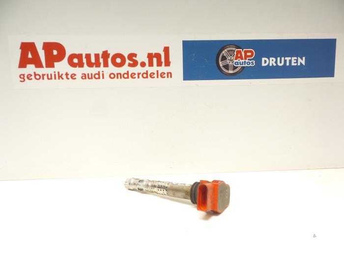 Usagé Bobine Audi A4 (B6) 2.0 FSI 16V Prix € 14,99 Règlement à la marge proposé par AP Auto's