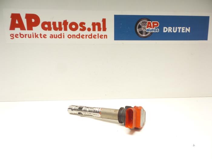 Usagé Bobine Audi A4 (B6) 2.0 FSI 16V Prix € 14,99 Règlement à la marge proposé par AP Auto's