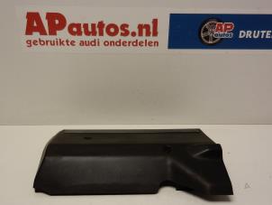 Usagé Plaque de protection divers Audi A4 Cabrio (B7) 2.4 V6 30V Prix € 25,00 Règlement à la marge proposé par AP Autos