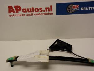 Usados Mecanismo de ventanilla de 4 puertas izquierda detrás Audi A1 Sportback (8XA/8XF) 1.2 TFSI Precio € 24,99 Norma de margen ofrecido por AP Autos