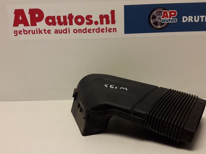 Gebrauchte Ansaugschlauch Luft Audi A4 (B7) 2.0 TFSI 20V Preis € 20,00 Margenregelung angeboten von AP Auto's