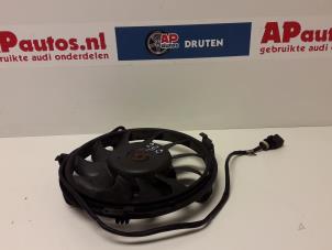 Usagé Moto ventilateur Audi RS 4 Avant (B7) Prix € 74,99 Règlement à la marge proposé par AP Autos