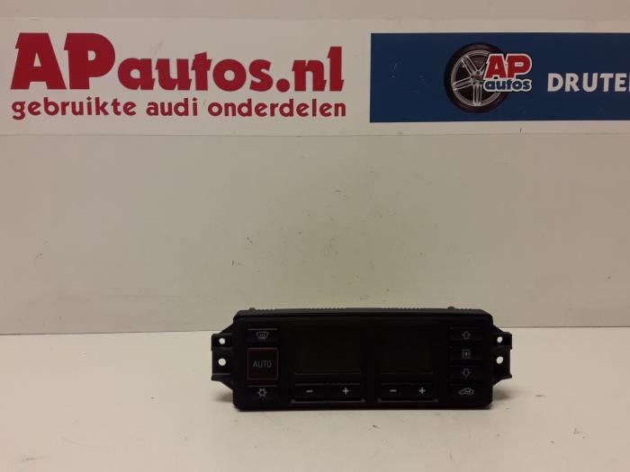 Używane Panel climatronic Audi A3 (8L1) 1.6 Cena € 24,99 Procedura marży oferowane przez AP Auto's