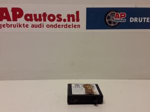 Gebrauchte Alarm Modul Audi A4 Cabriolet Quattro (B7) 1.8 T 20V Preis € 25,00 Margenregelung angeboten von AP Autos