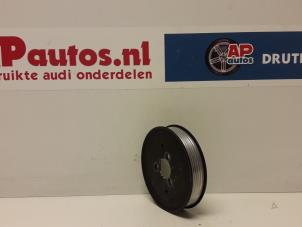 Usagé Poulie pompe à eau Audi Q7 (4LB) 3.0 TDI V6 24V Prix € 15,00 Règlement à la marge proposé par AP Autos