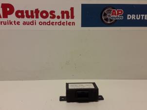 Usados Módulo de alarma Audi A6 Precio € 24,99 Norma de margen ofrecido por AP Autos