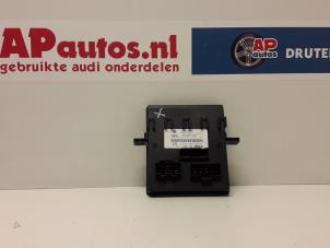 Używane Sterownik Body Control Audi A6 Avant Quattro (C6) 3.0 TDI V6 24V Cena € 60,00 Procedura marży oferowane przez AP Autos