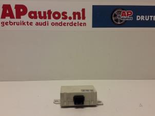 Usados Interruptor de arranque Audi A6 (C4) 2.6 V6 Precio € 19,99 Norma de margen ofrecido por AP Autos