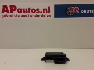 Gebrauchte Gateway Modul Audi A8 (D3) 3.7 V8 40V Quattro Preis € 24,99 Margenregelung angeboten von AP Autos