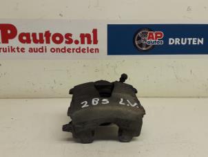 Używane Zacisk hamulcowy lewy przód Audi A1 Sportback (8XA/8XF) 1.2 TFSI Cena € 45,00 Procedura marży oferowane przez AP Autos