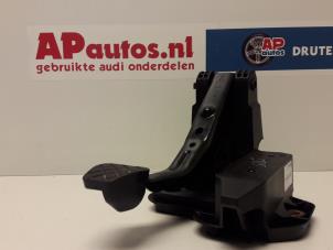 Gebrauchte Bremspedal Audi A1 Sportback (8XA/8XF) 1.2 TFSI Preis € 45,00 Margenregelung angeboten von AP Autos