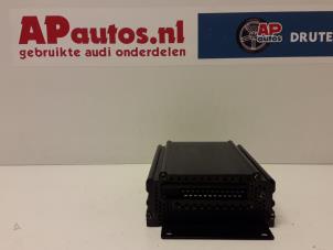 Usagé Amplificateur radio Audi TT (8N3) 1.8 T 20V Quattro Prix € 34,99 Règlement à la marge proposé par AP Autos