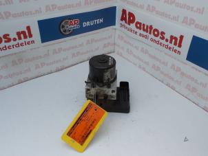 Używane Pompa ABS Audi A3 (8L1) 1.6 Cena € 47,00 Procedura marży oferowane przez AP Autos