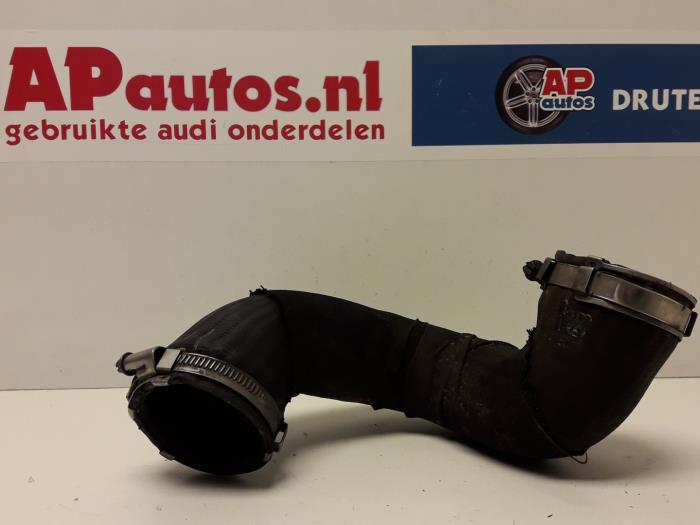 Usagé Tuyau intercooler Audi A6 Avant (C6) 2.7 TDI V6 24V Prix € 19,99 Règlement à la marge proposé par AP Auto's