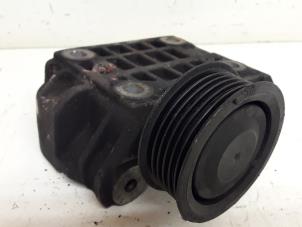 Support dynamo bas d'un Audi Q7 (4LB) 3.0 TDI V6 24V 2006