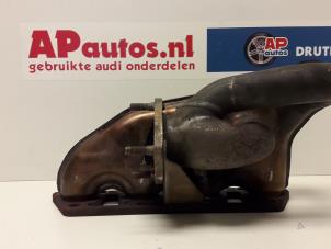 Usagé Tubulure d'échappement Audi A4 Avant (B7) 2.0 20V Prix € 24,99 Règlement à la marge proposé par AP Autos
