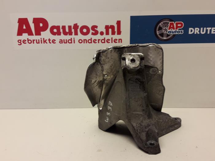 Used Engine mount Audi A4 Avant (B6) 2.0 20V Price € 19,99 Margin scheme offered by AP Auto's