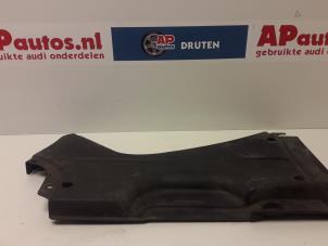 Gebrauchte Schutzblech Boden Audi A4 Preis € 20,00 Margenregelung angeboten von AP Autos