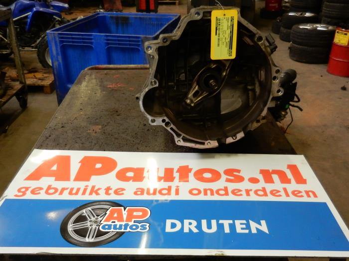 Usagé Boîte de vitesse Audi A6 Avant (C6) 2.4 V6 24V Prix € 599,99 Règlement à la marge proposé par AP Auto's