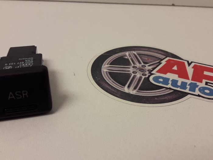 Traction control switch