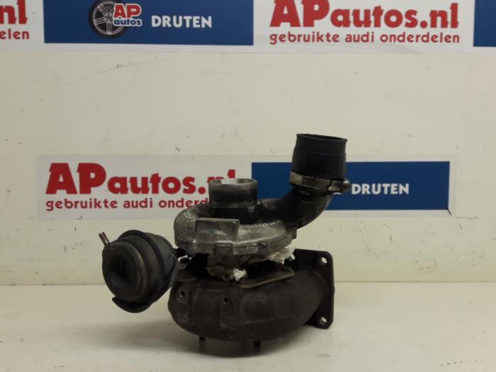 Usagé Turbo Audi A4 Avant (B6) 2.5 TDI 24V Prix € 74,99 Règlement à la marge proposé par AP Auto's