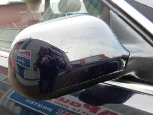 Used Wing mirror, right Audi A8 (D2) 3.7 V8 40V Quattro Price € 19,99 Margin scheme offered by AP Autos
