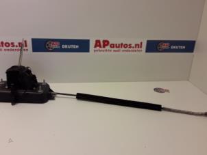 Used Gearbox mechanism Audi A3 Sportback (8PA) 1.6 TDI 16V Price € 35,00 Margin scheme offered by AP Autos